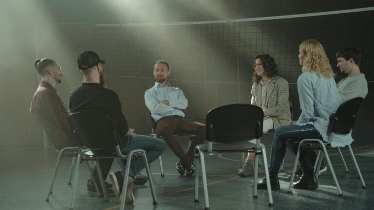 People in Group therapy about helpfound